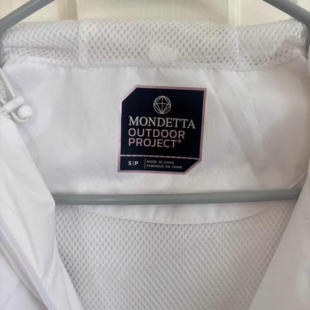 Woman’s Light Jacket - Picture 2 of 3